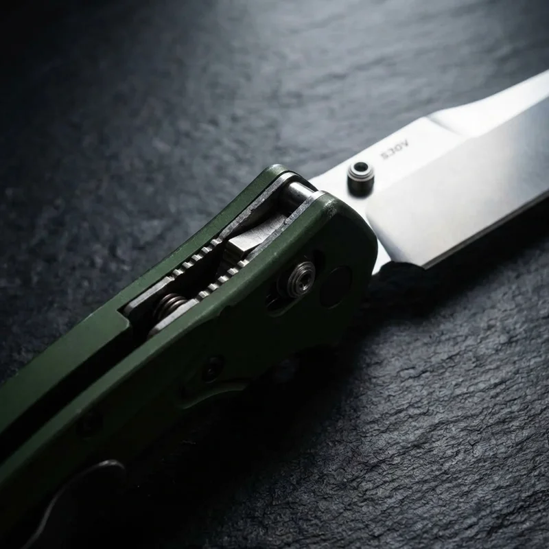 Benchmade 9400 — Osborne Auto S30V Automatic Knife Aluminum Handle - 4